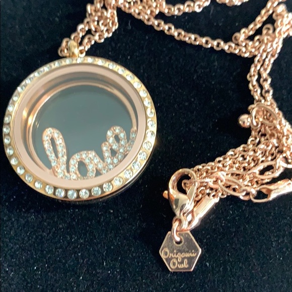 Origami Owl 🦉 Rose Gold Chain w Liv Locket NWOT - Picture 5 of 8